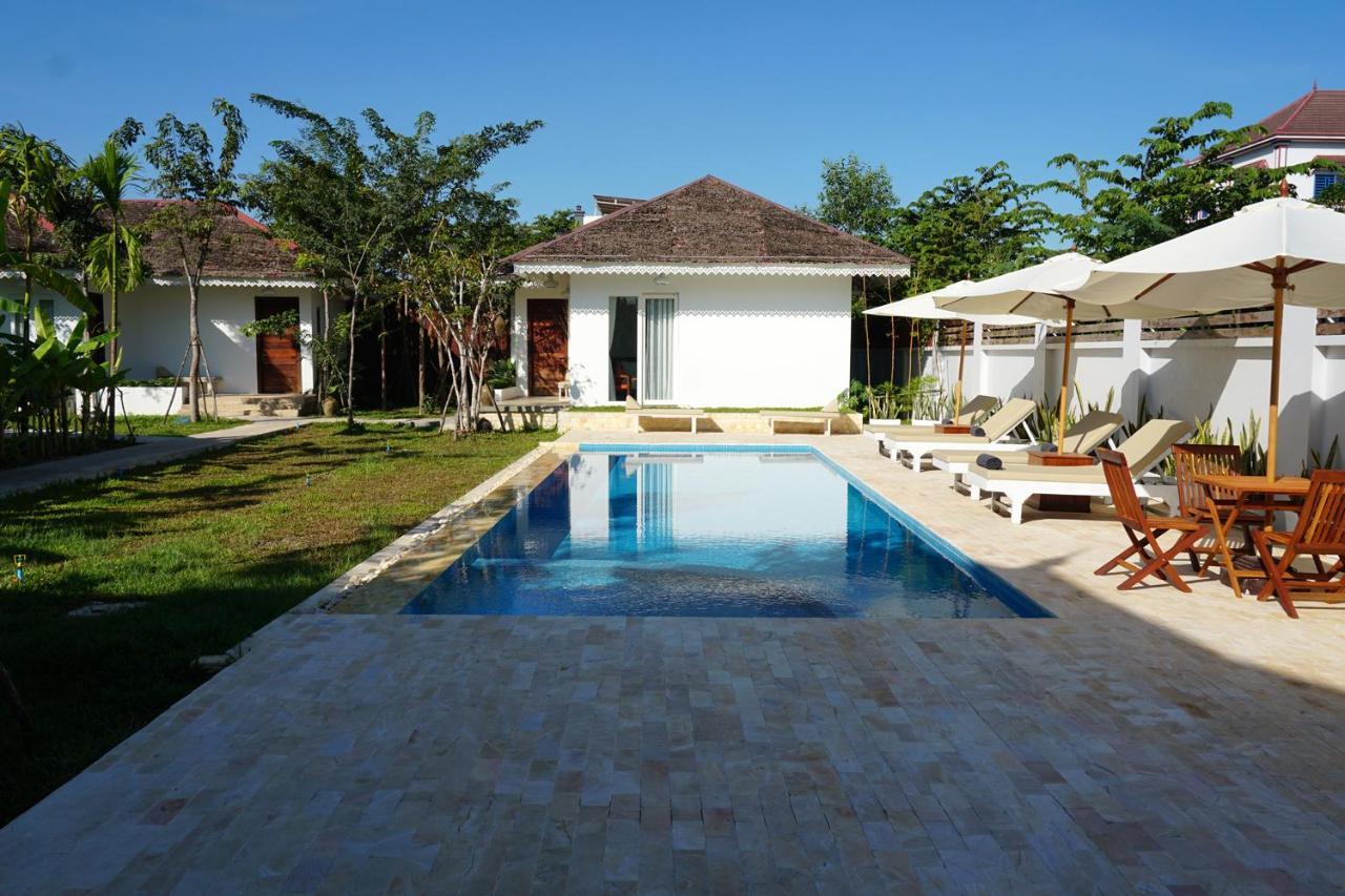 Unique Private Villas シェムリアップ エクステリア 写真