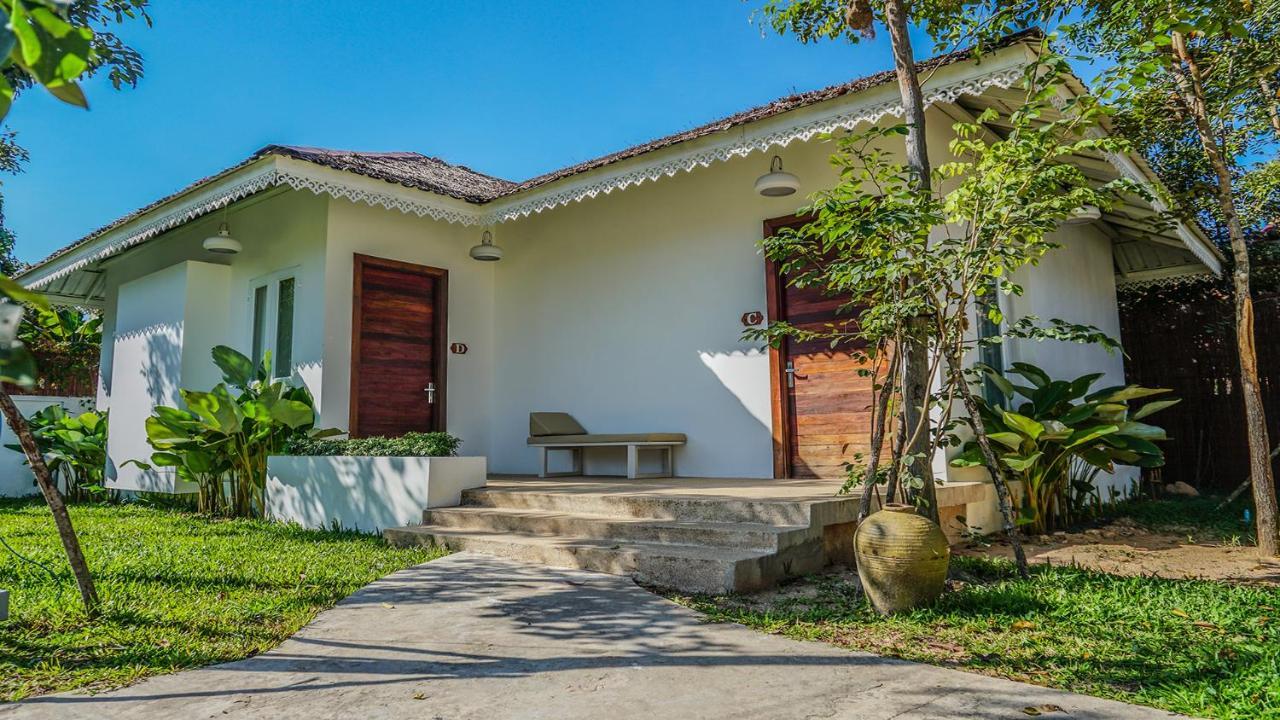 Unique Private Villas シェムリアップ エクステリア 写真